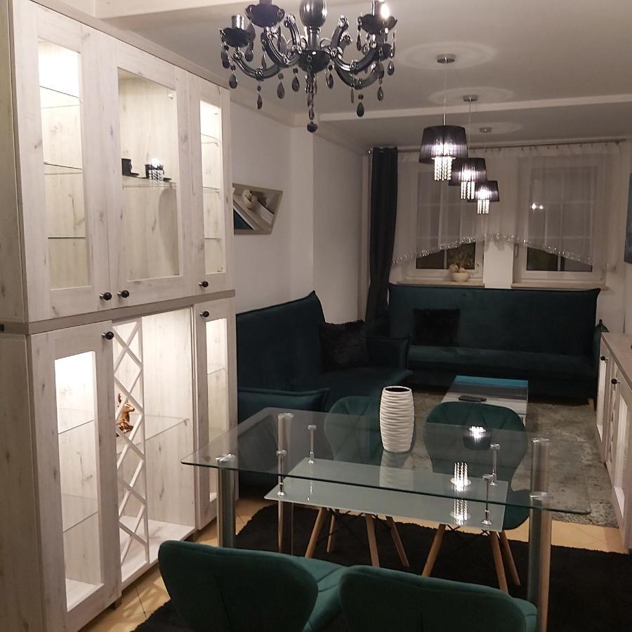 Nadmorskie Apartamenty Ustka Eksteriør bilde
